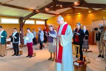 Lees meer over het artikel Marie-Hélène Pronounces First Vows